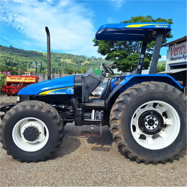 trator new holland 3